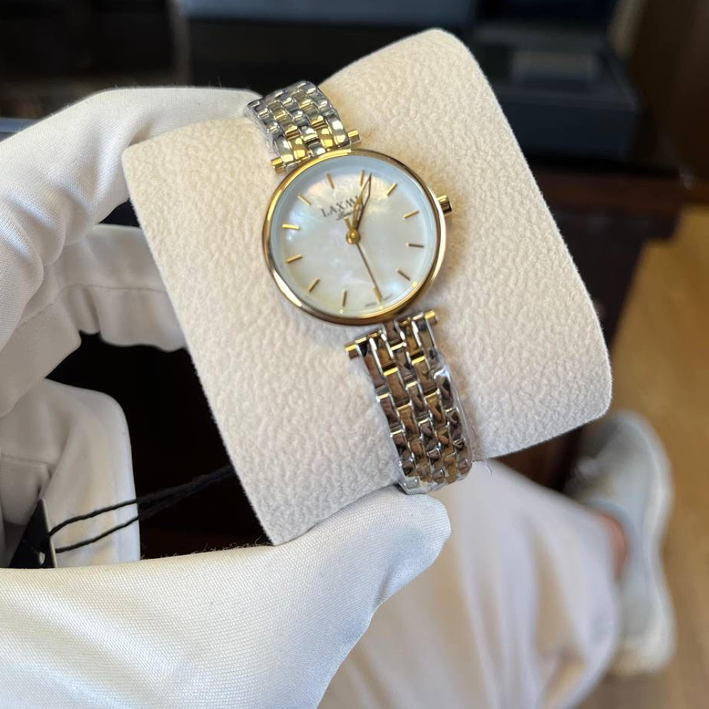 ساعت مچی زنانه لاکسمی LAXMI 8138-9