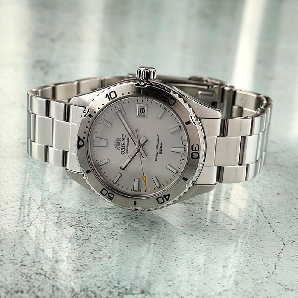 ساعت مچی مردانه اورینت ORIENT RA-AC0Q03S
