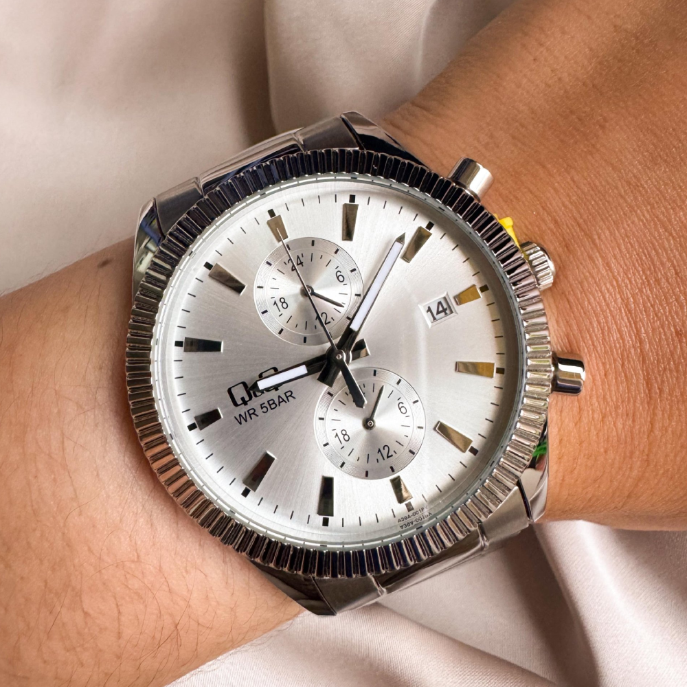 ساعت مچی مردانه کیو اند کیو Q&Q A39A-001PY