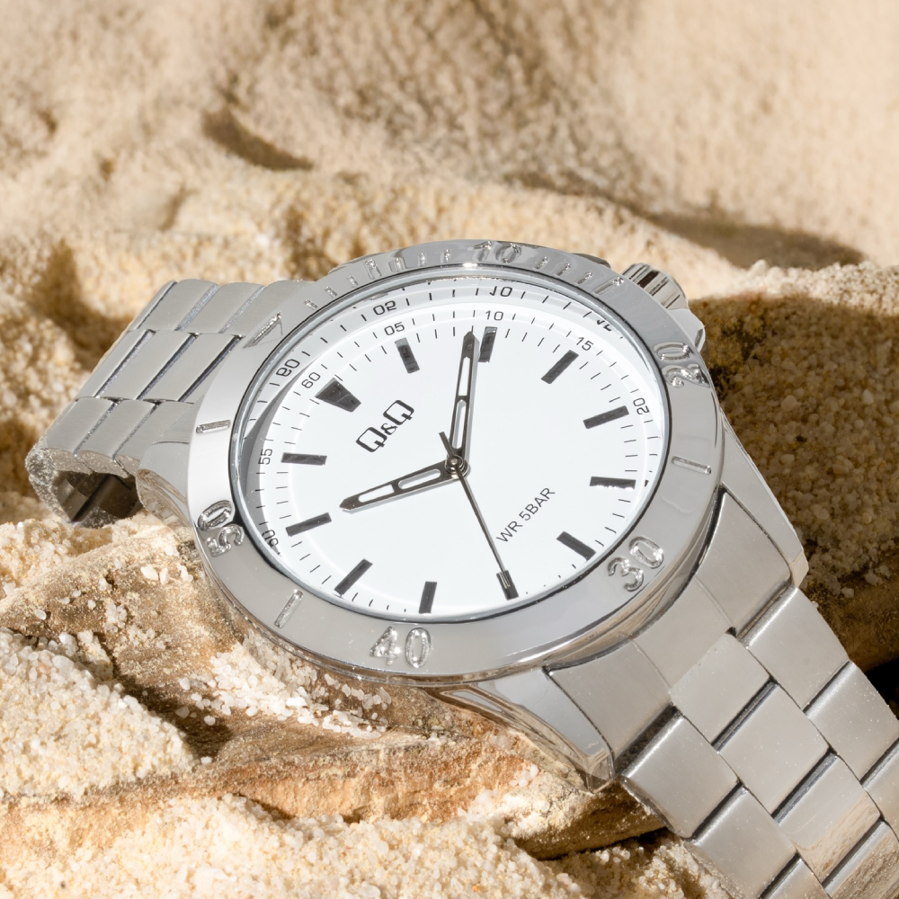 ساعت مچی کیو اند کیو مردانه Q&Q Q07C-002PY
