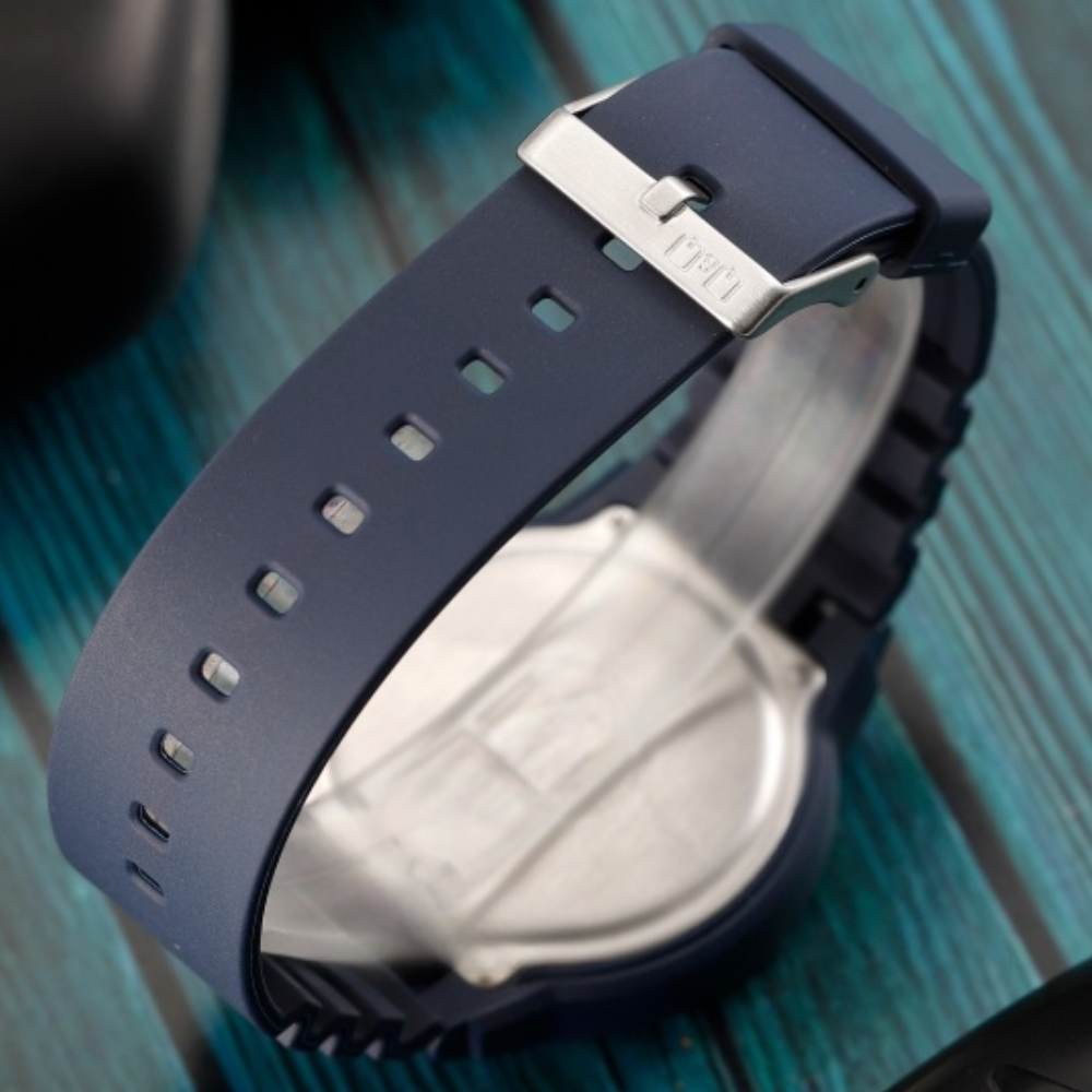 ساعت مچی مردانه کیو اند کیو Q&Q V02A-019VY