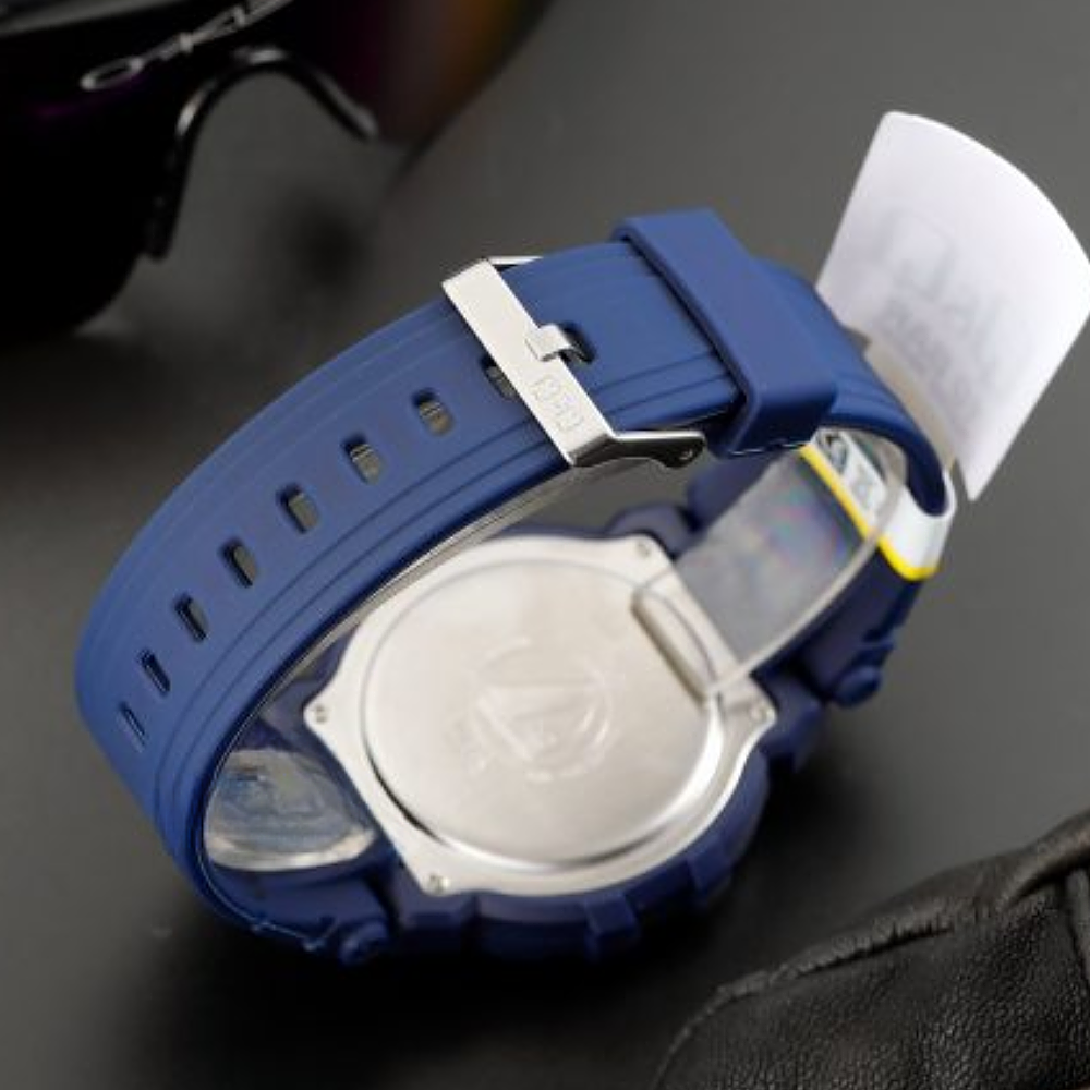 ساعت مچی مردانه کیو اند کیو Q&Q V50A-003VY