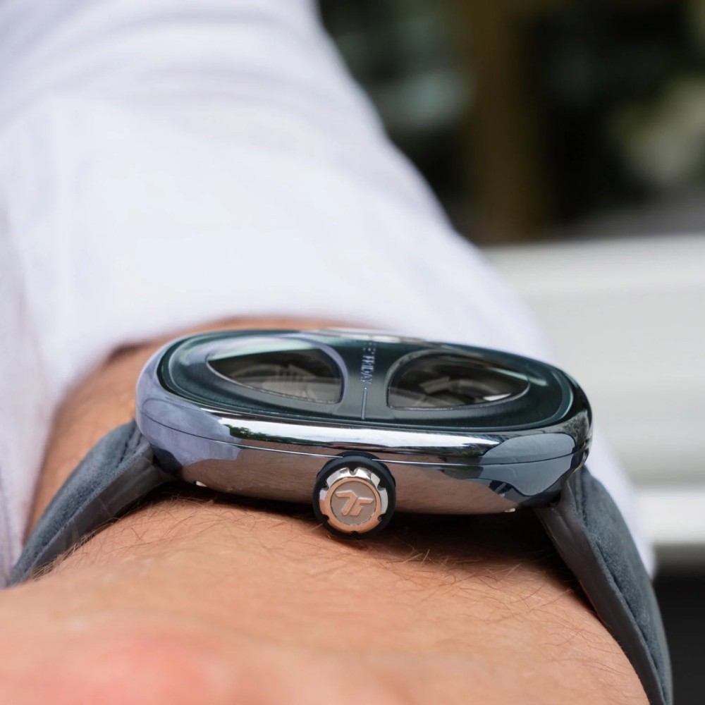 ساعت مچی سون فرایدی مردانه SEVENFRIDAY SF-ME3/01