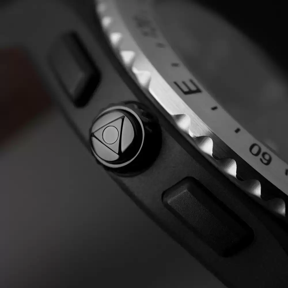 ساعت مچی هوشمند مردانه آلپینا ALPINA-AL-283LBBO5SAQ6