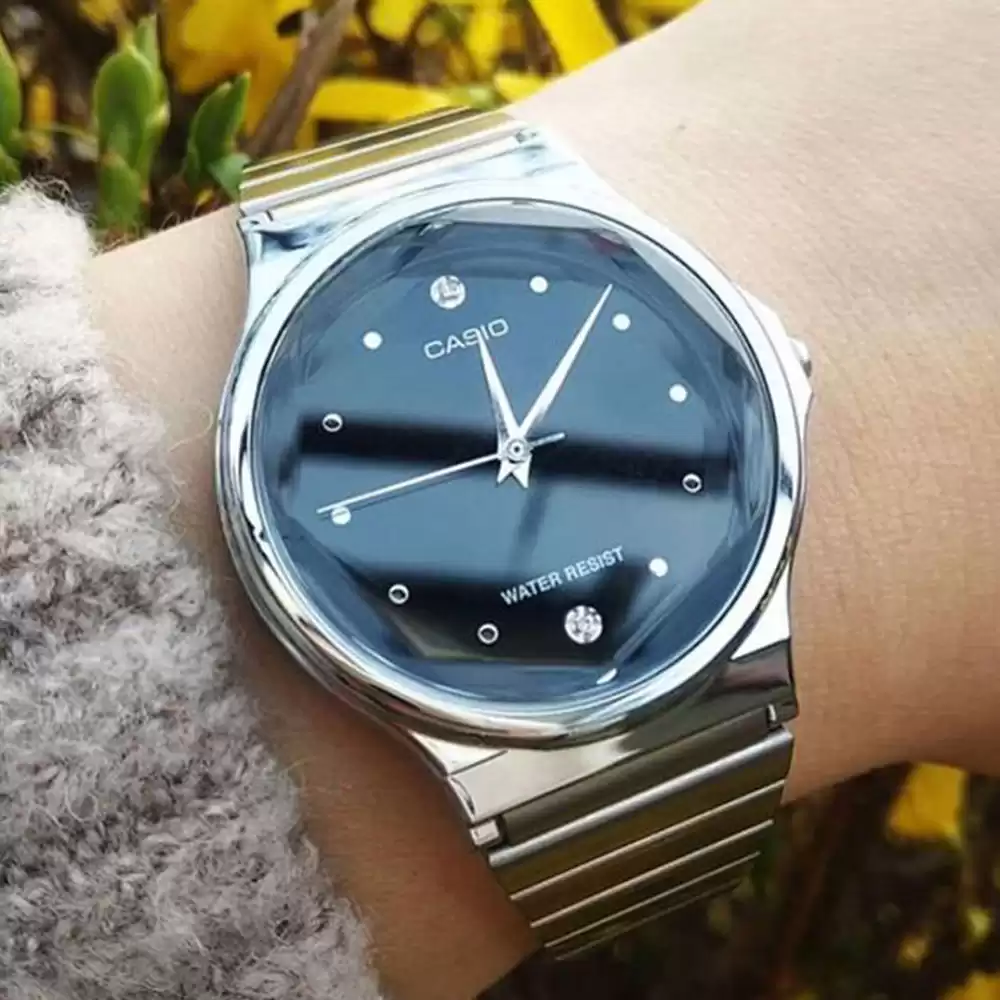 ساعت مچی زنانه کاسیو Casio MQ-1000D-1A2