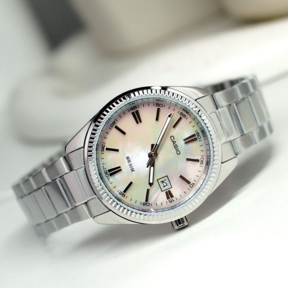 ساعت کاسیو زنانه CASIO LTP-1302DS-4A