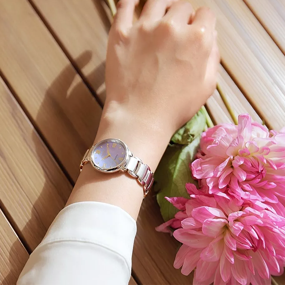 ساعت مچی زنانه سیتی زن CITIZEN EM0927-87Y