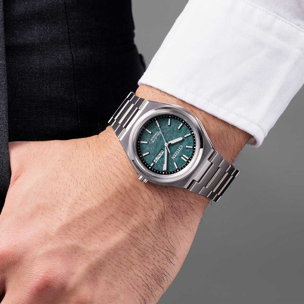 ساعت مچی مردانه سیتی زن CITIZEN AW0130-85X