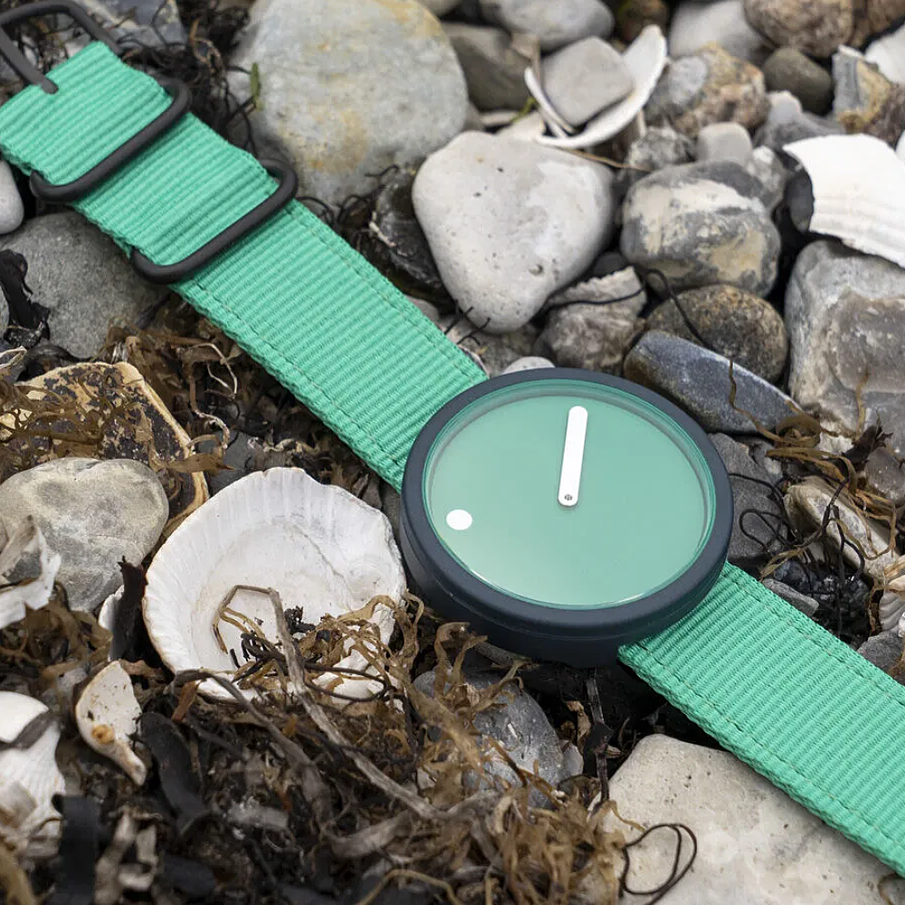 ساعت مچی پیکتو PICTO PR44029-R025