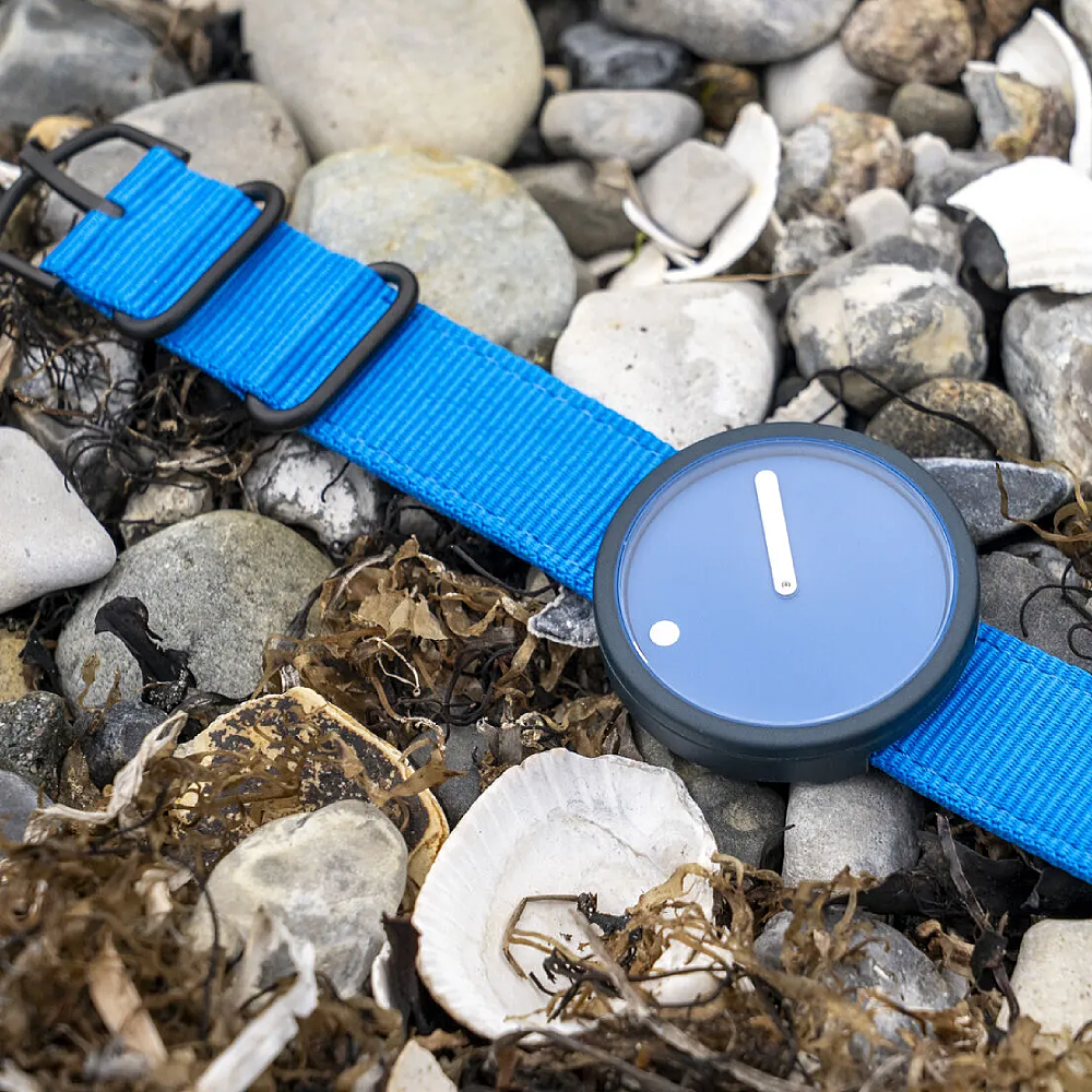 ساعت مچی پیکتو PICTO PR44027-R023