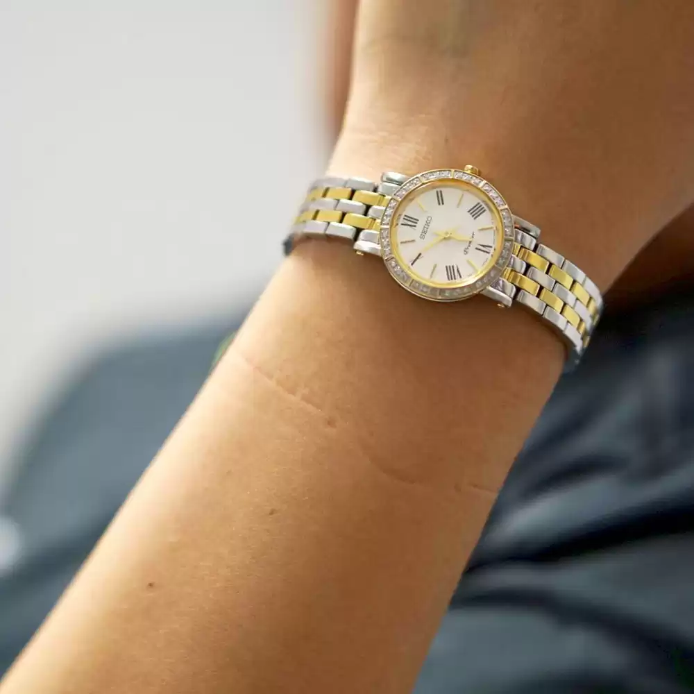 ساعت مچی زنانه سيکو SEIKO SWR024P1