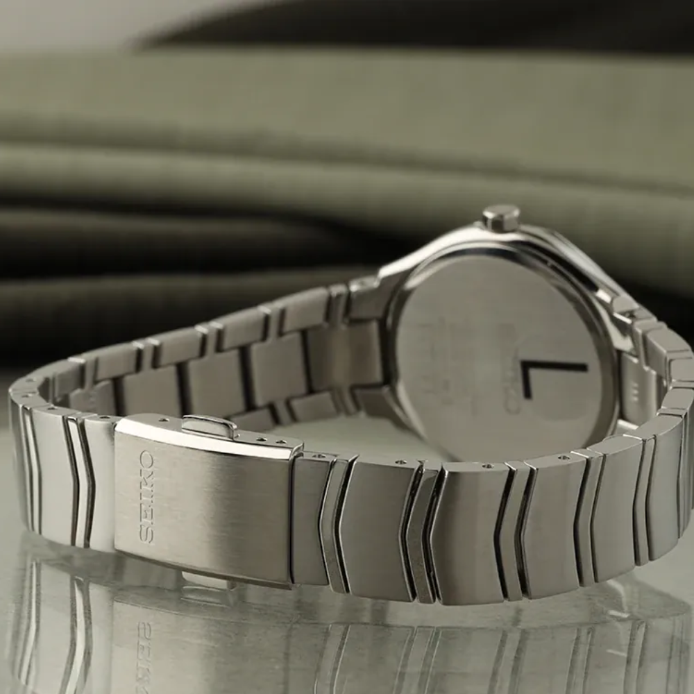 ساعت مچی سیکو زنانه SEIKO SUR615P1