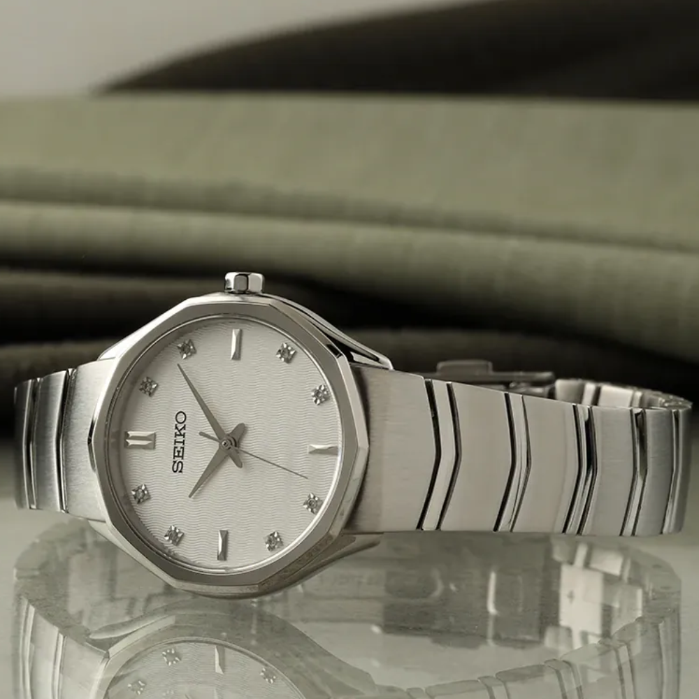 ساعت مچی سیکو زنانه SEIKO SUR615P1