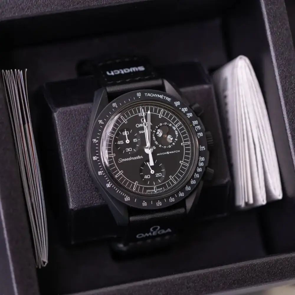 ساعت مچی امگا سواچ MISSION TO THE MOONPHASE-SO33B700