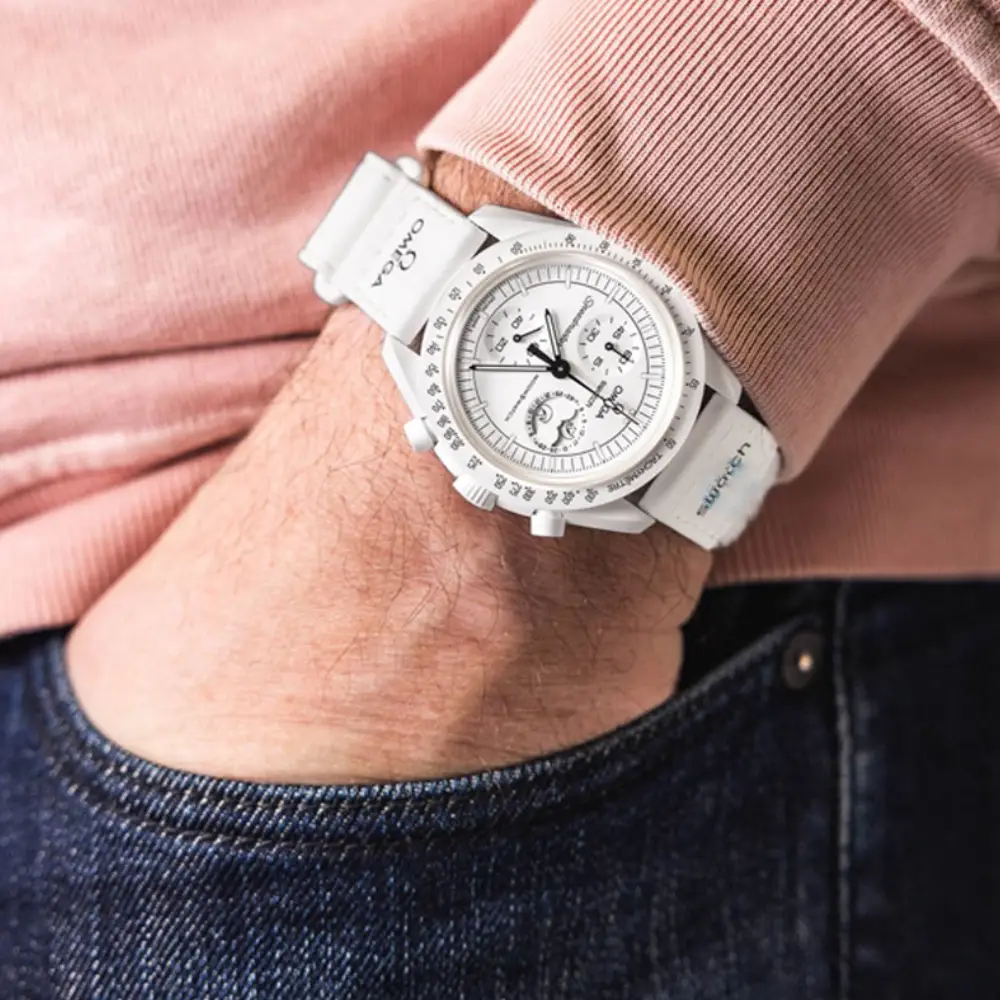 ساعت مچی امگا سواچ MISSION TO THE MOONPHASE-SO33W700