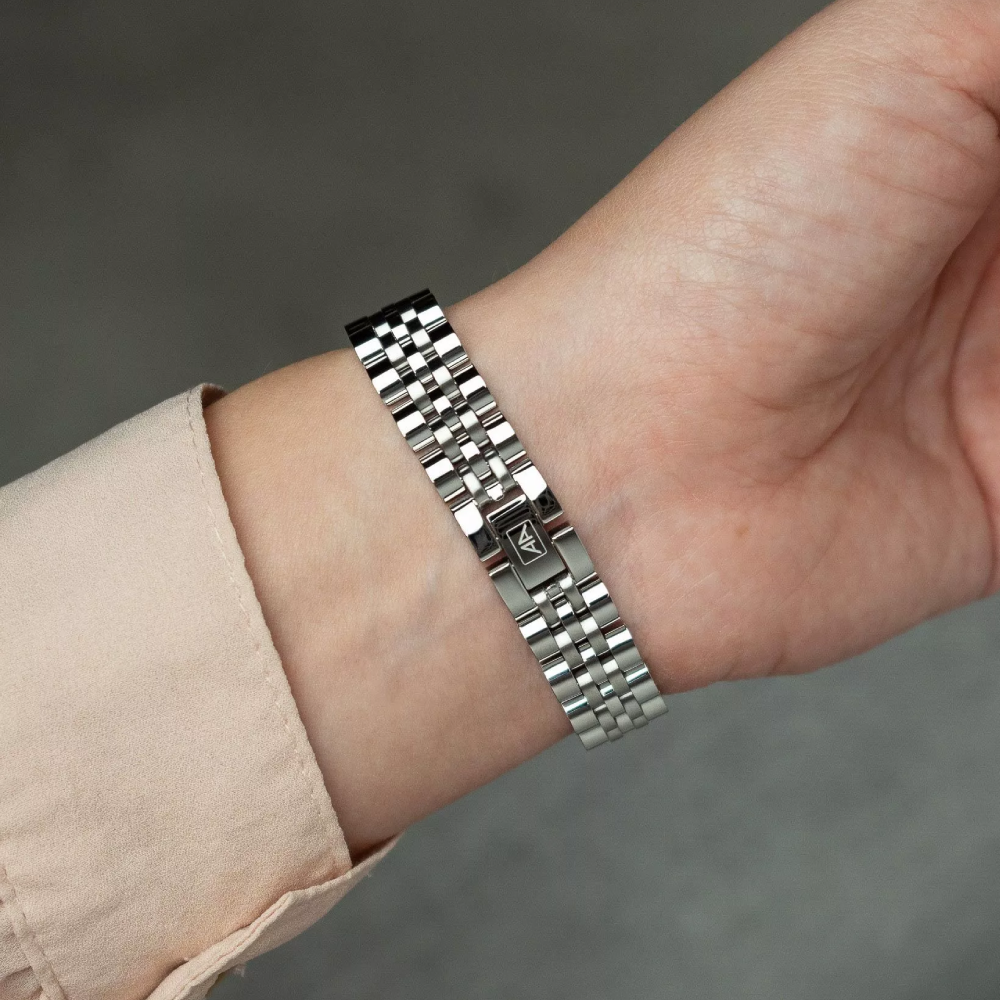 ساعت مچی اپلا زنانه APPELLA L50011.5165DQ