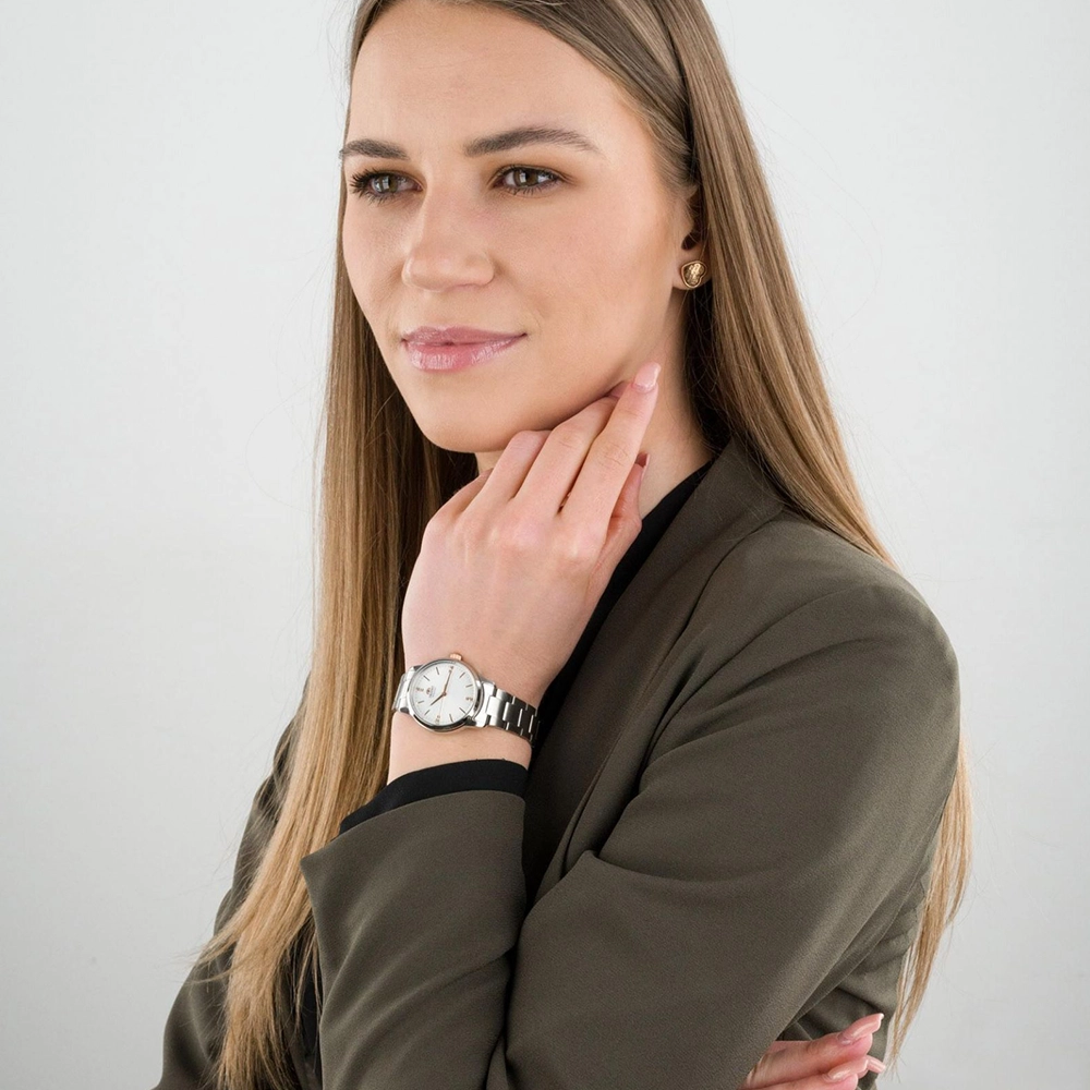 ساعت مچی زنانه اورینت Orient RA-NB0103S10B