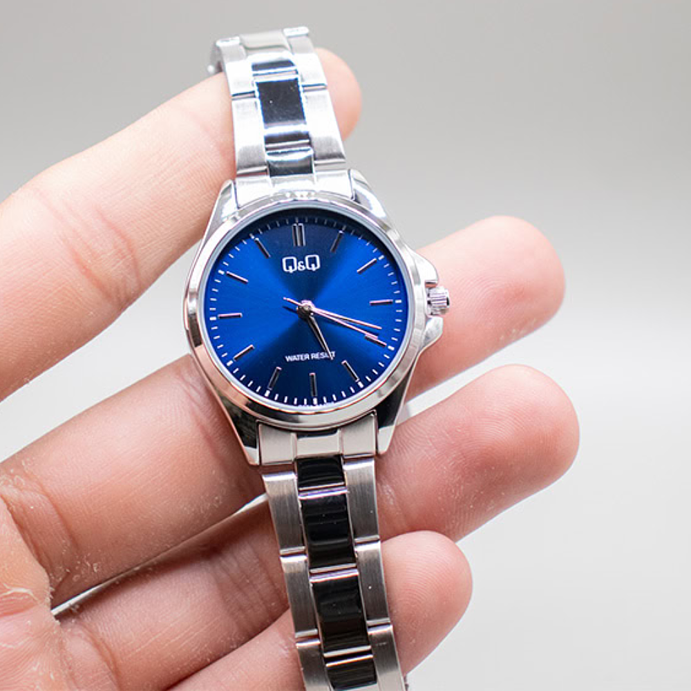 ساعت مچی کیو اند کیو زنانه Q&Q C37A-004PY