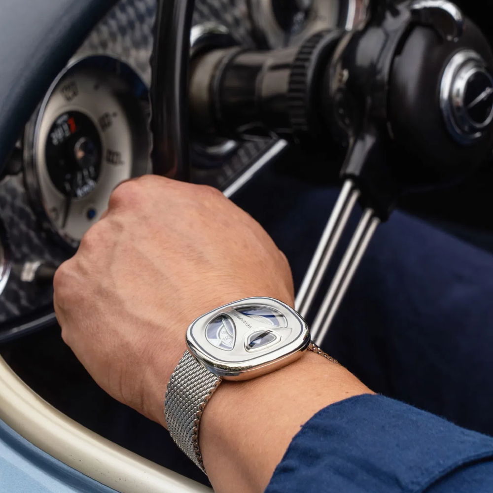 ساعت مچی سون فرایدی مردانه SEVENFRIDAY SF-ME1/01M