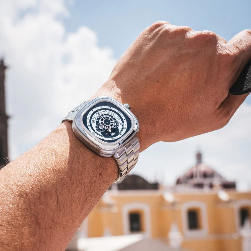 ساعت مچی سون فرایدی مردانه SEVENFRIDAY SF-P1B/01M