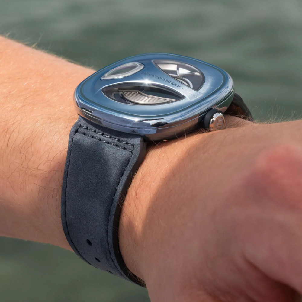 ساعت مچی سون فرایدی مردانه SEVENFRIDAY SF-ME3/01