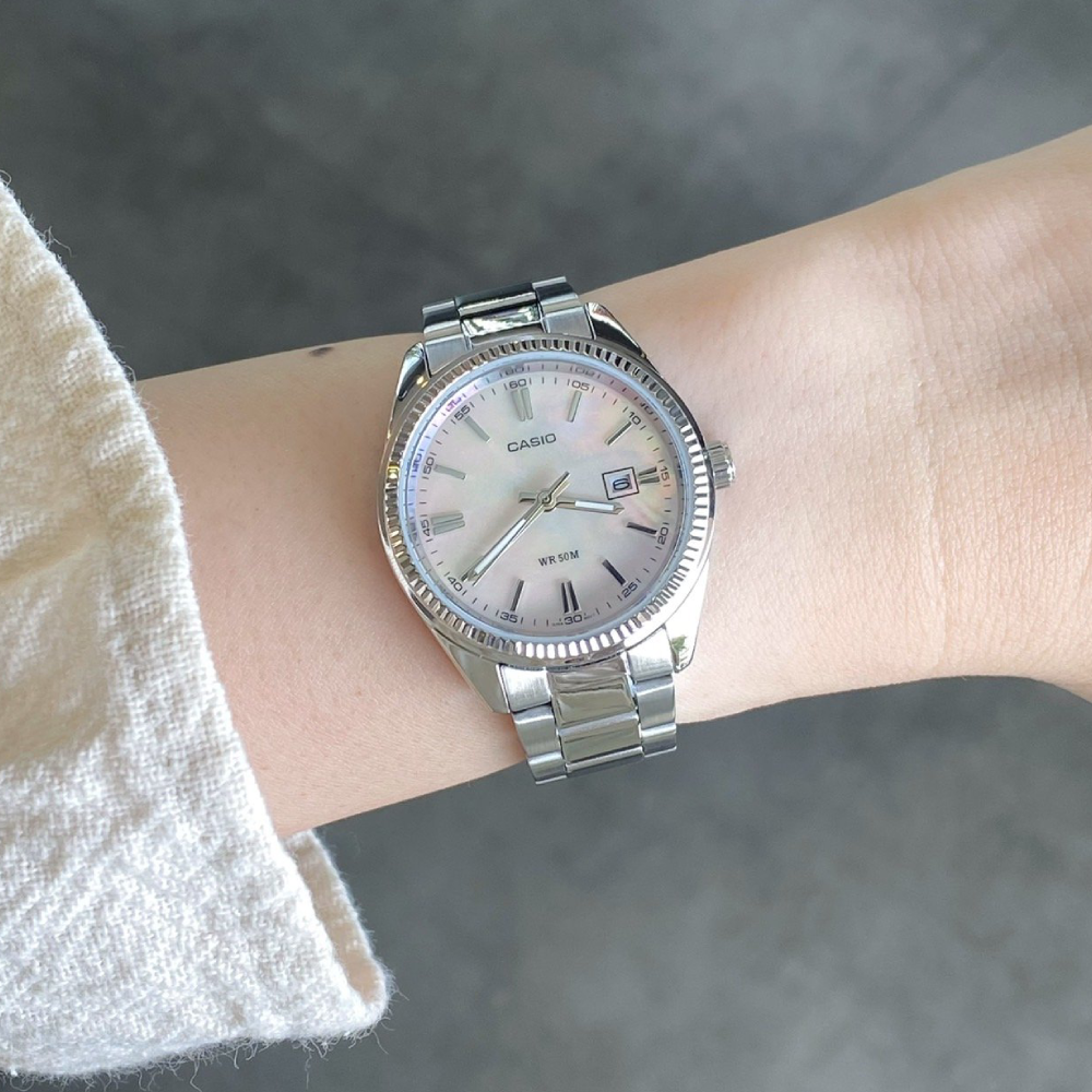 ساعت کاسیو زنانه CASIO LTP-1302DS-4A