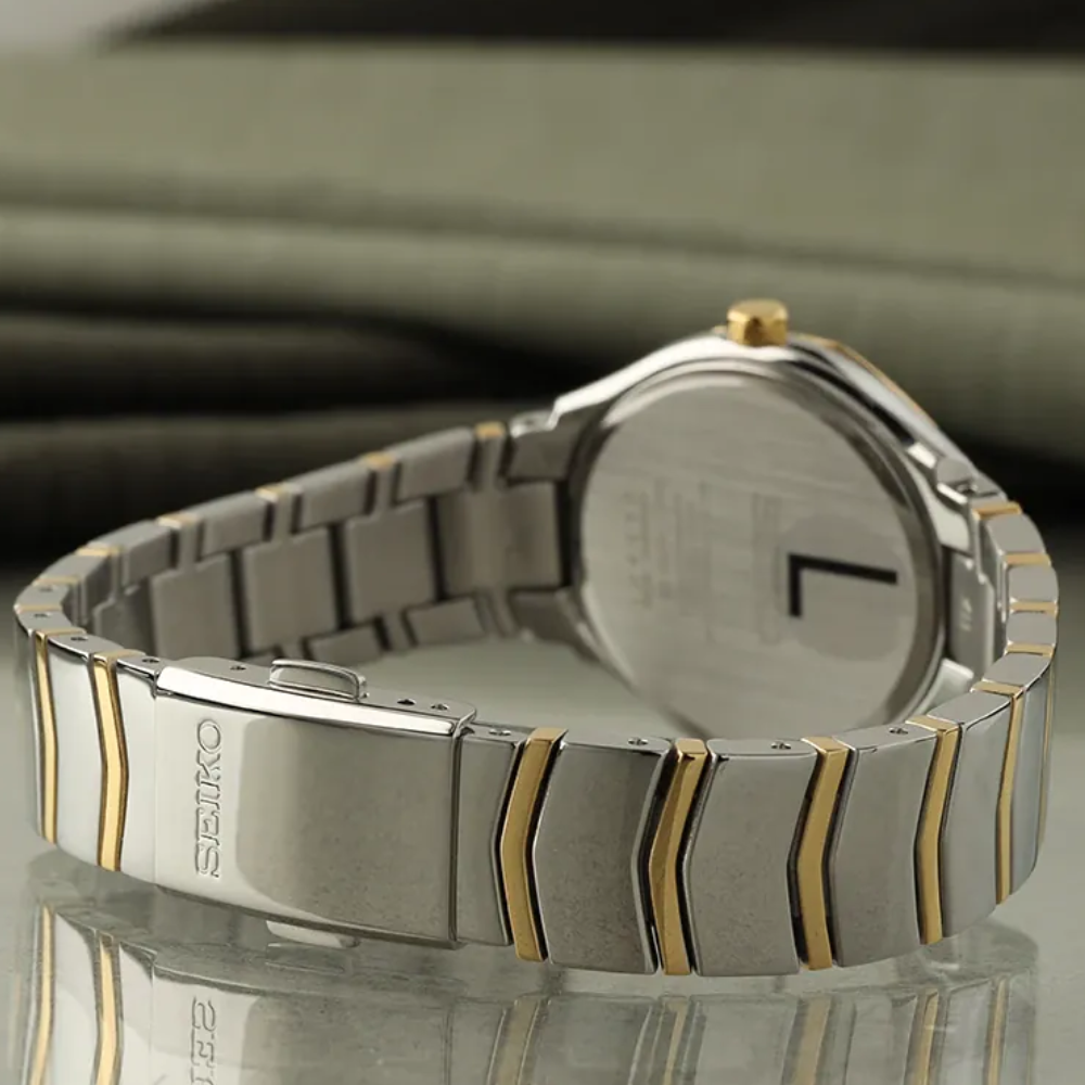 ساعت مچی سیکو زنانه SEIKO SUR616P1